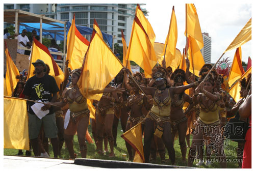 miami_carnival_2008_pt2-022