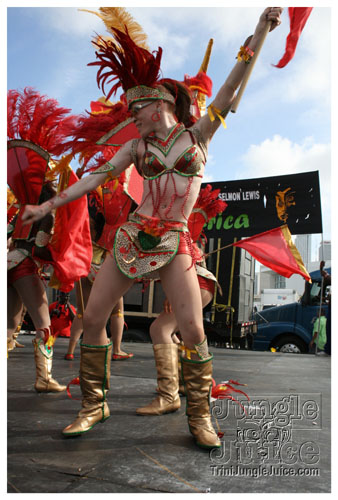 miami_carnival_2008_pt2-029