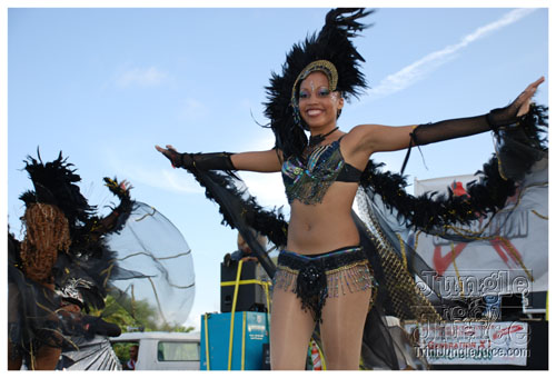 miami_carnival_2008_pt2-036