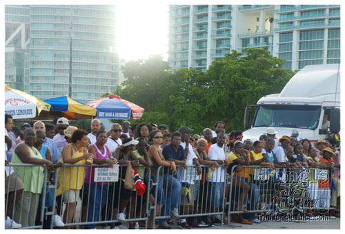 miami_carnival_2008_pt2-052