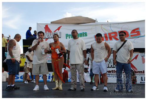 miami_carnival_2008_pt2-055