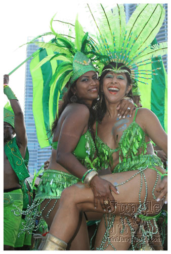 miami_carnival_2008_pt2-058