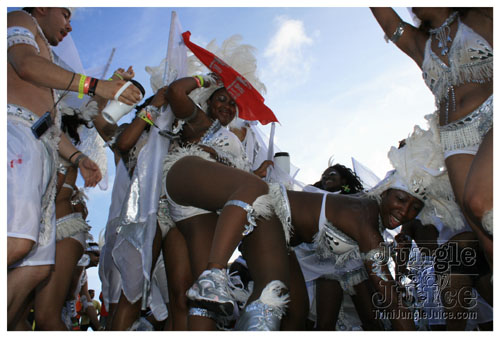 miami_carnival_2008_pt2-068