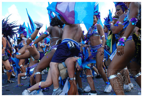 miami_carnival_2008_pt2-094