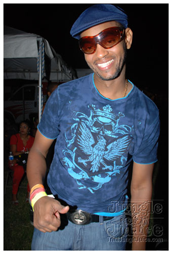 miami_carnival_2008_pt2-271