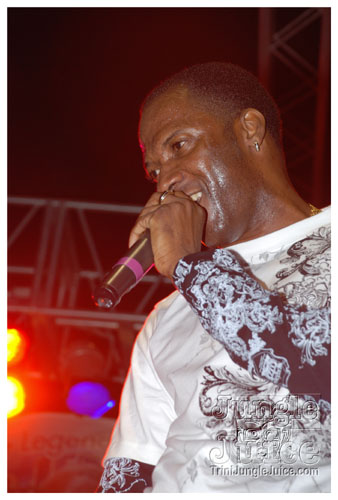 miami_carnival_2008_pt2-286