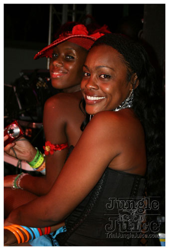 miami_carnival_2008_pt2-291