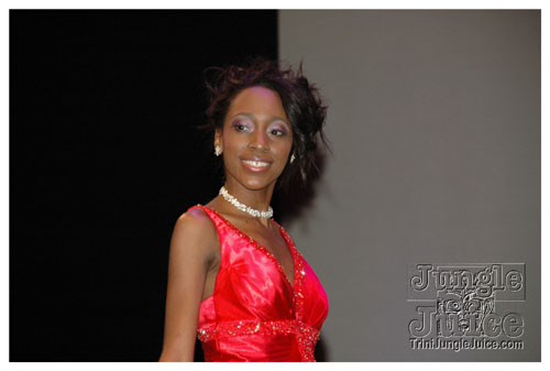 miss_tnt_uk_2008-098