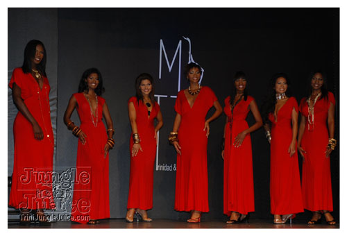 miss_universe_world_tnt2008-045