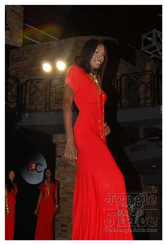 miss_universe_world_tnt2008-051