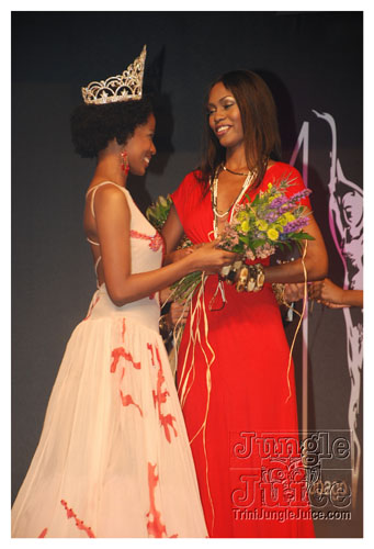 miss_universe_world_tnt2008-110