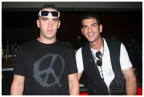 official_red_eye_oct11-042