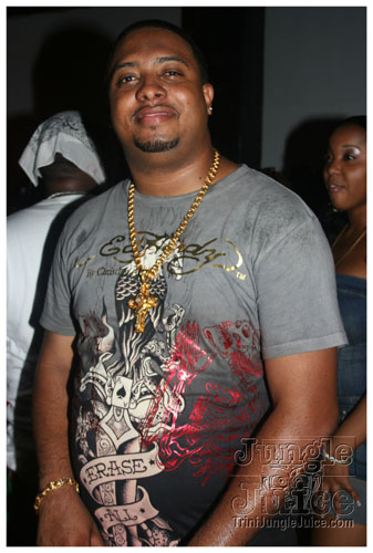 official_red_eye_oct11-043