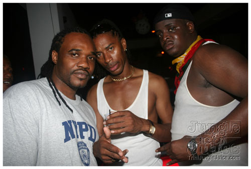 official_red_eye_oct11-048