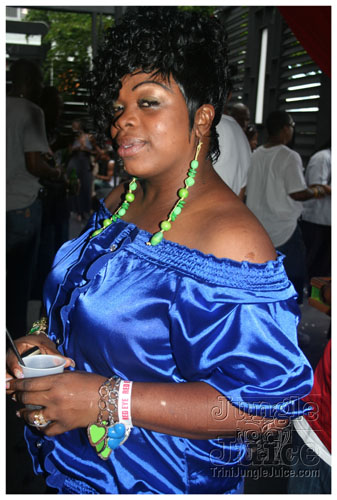 official_red_eye_oct11-062