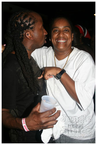 official_red_eye_oct11-070