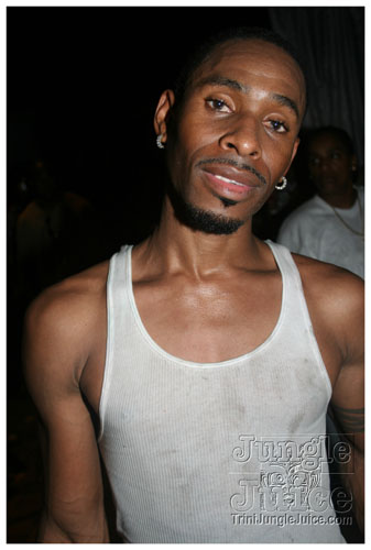 official_red_eye_oct11-075