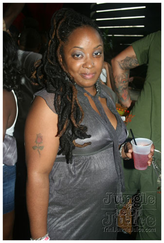 official_red_eye_oct11-085