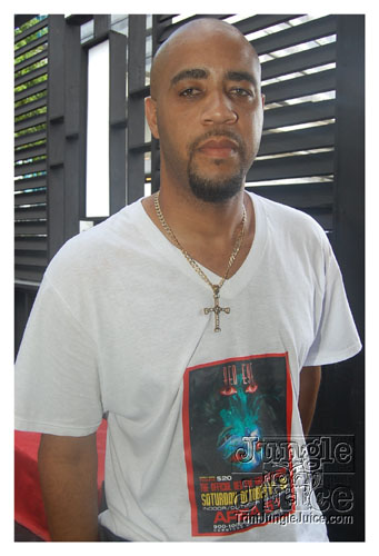 official_red_eye_oct11-098