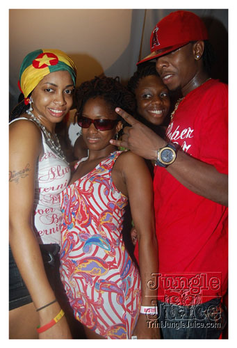 official_red_eye_oct11-127