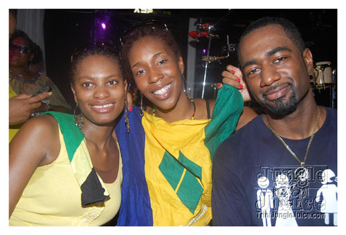 official_red_eye_oct11-133