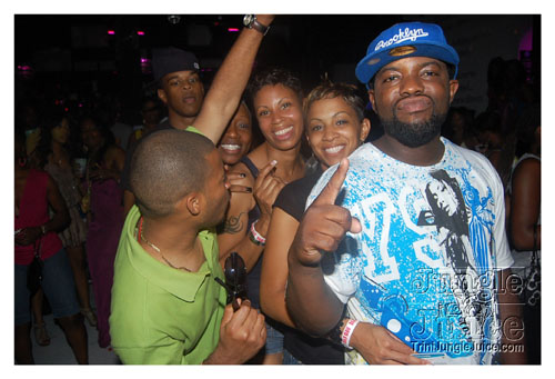 official_red_eye_oct11-141