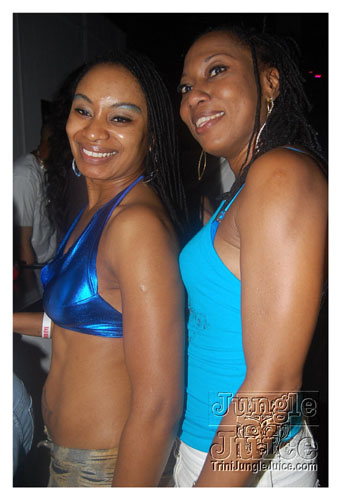 official_red_eye_oct11-142