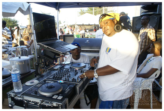 orlando_carnival_parade_2008-070