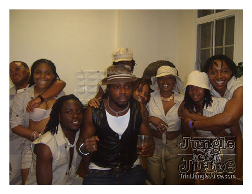 poisonuk_launch_2k8-018