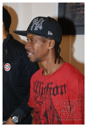 machelhd_press_uk2k8-002