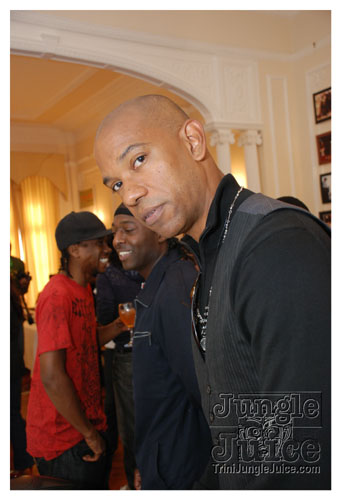 machelhd_press_uk2k8-010