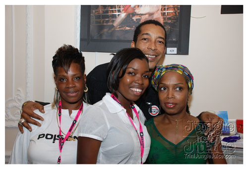 machelhd_press_uk2k8-063