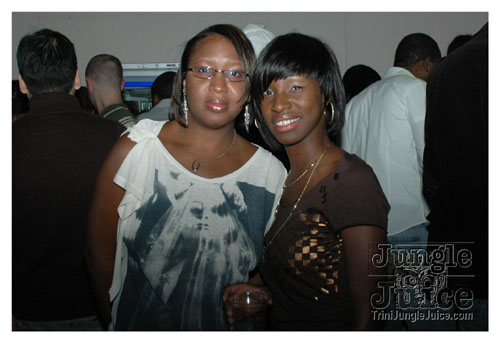 portrait_of_carnival_2k8-003