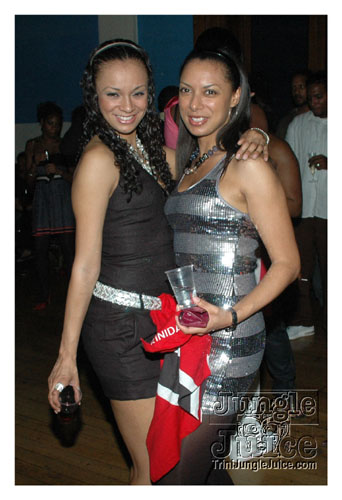 portrait_of_carnival_2k8-005