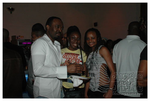 portrait_of_carnival_2k8-012