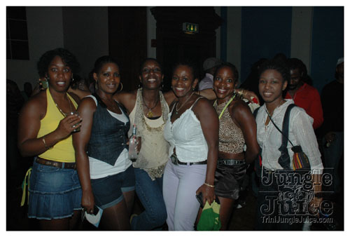 portrait_of_carnival_2k8-037