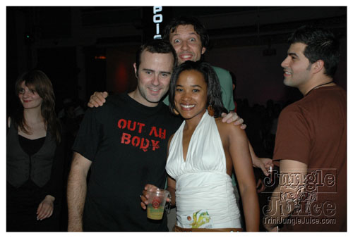 portrait_of_carnival_2k8-040