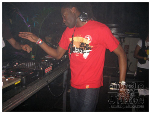 pressure_ amsterdam_jun08-010