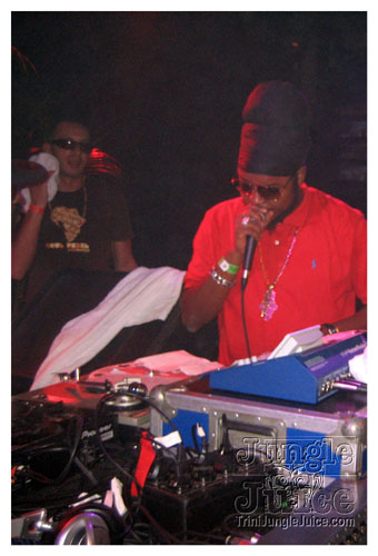 pressure_ amsterdam_jun08-016