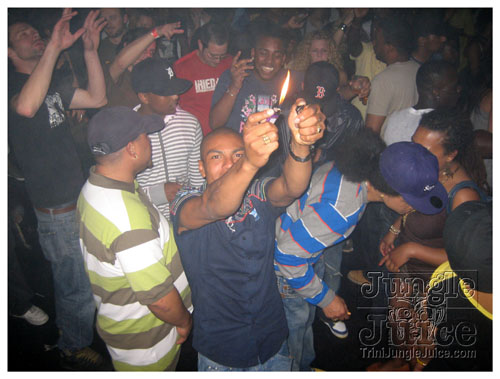 pressure_ amsterdam_jun08-034