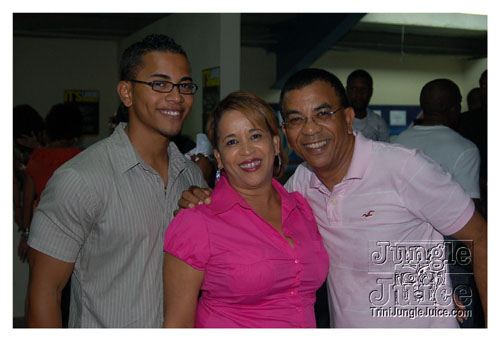 pulse8_launch_2k9-095