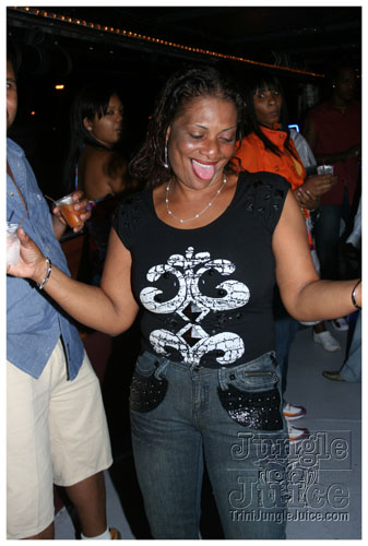 rams_wildmeat_boatride_sept08-025