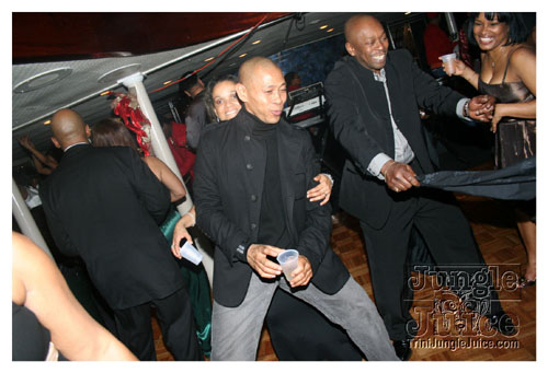 rango_xmas_dec13-121