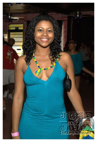 red_eye_atl_2008-026