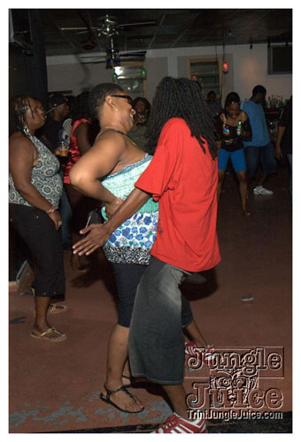 red_eye_atl_2008-035