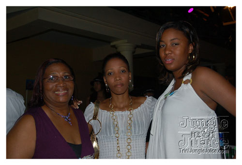 republic_all_incl_2008-053