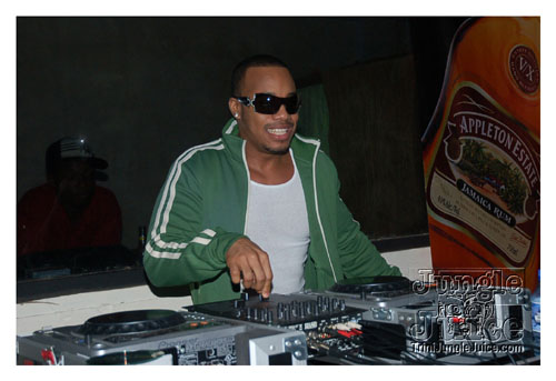 seductive_saturday_aug23-053