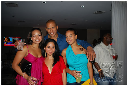 six_degreez_jul3-002