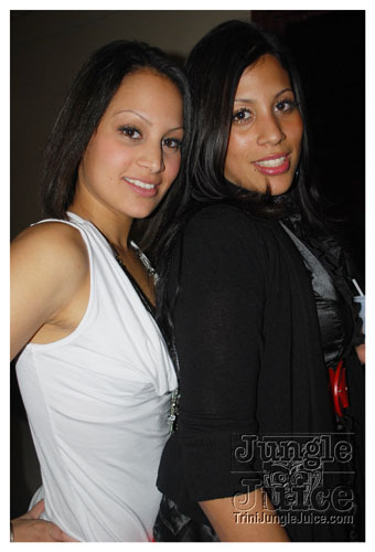 soca_under_de_mistletoe_dec6-004