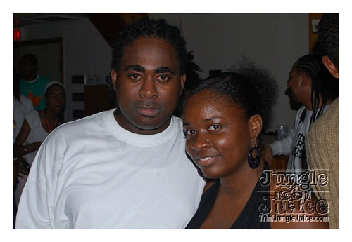 soca_under_de_mistletoe_dec6-033